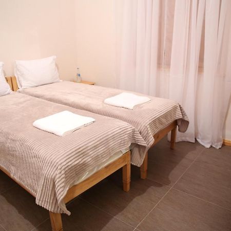 Guesthouse Emma Gümrü Dış mekan fotoğraf