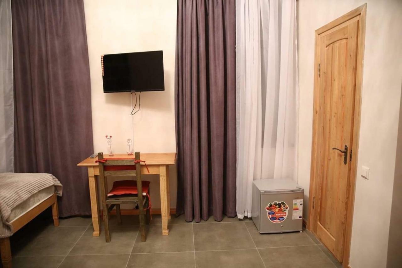 Guesthouse Emma Gümrü Dış mekan fotoğraf